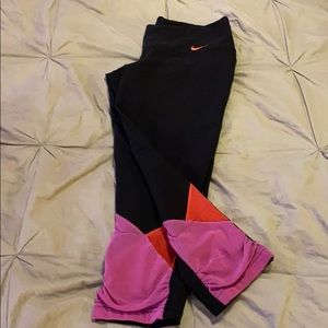 Nike dri-fit workout capris athletic pants. Small